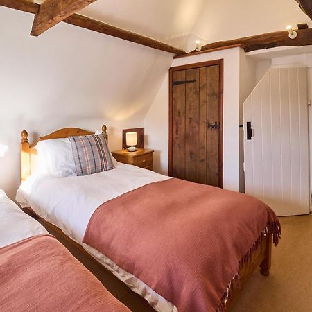 Host & Stay - Bere Cottage Canterbury Eksteriør bilde